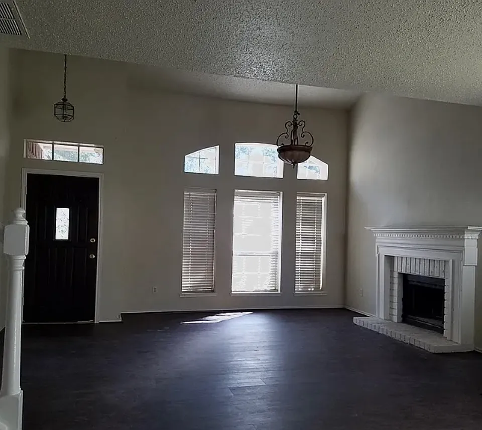 Building Photo - 2818 Grants River Cir