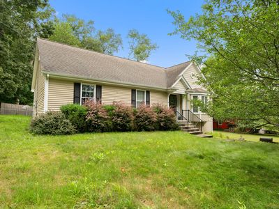 85 Mohegan Park Road, Norwich, CT, 06360