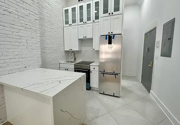 Rented by Building Equity Real Estate LLC | media 1