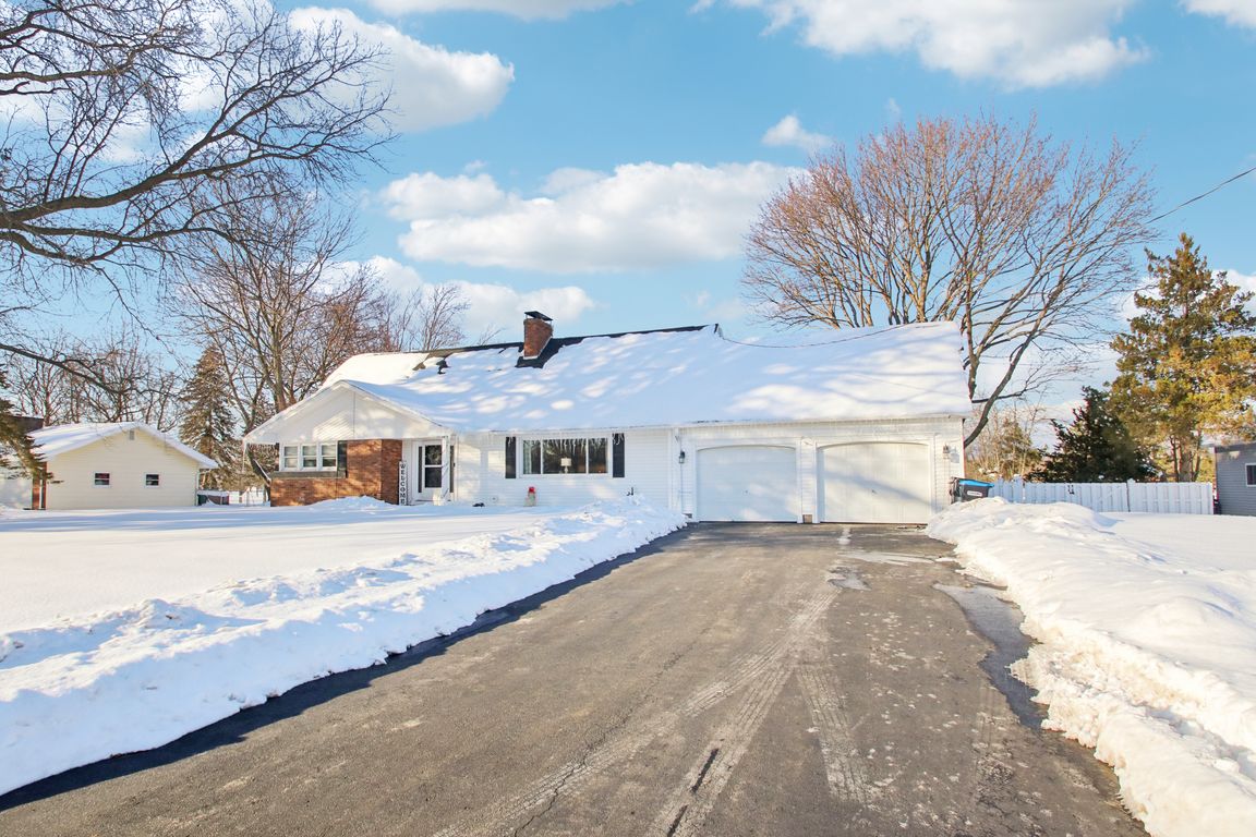 Schlegel Rd-S0502-001.jpg