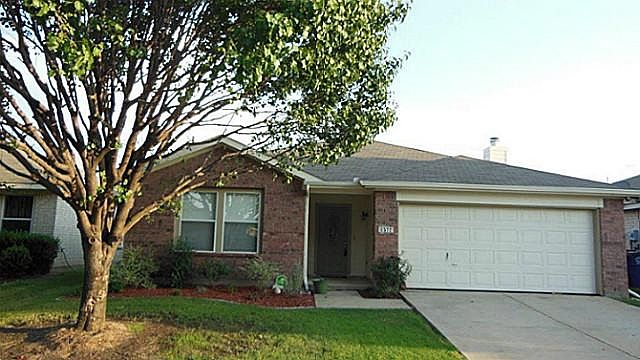 1st image of 1577 Chivalry Ln