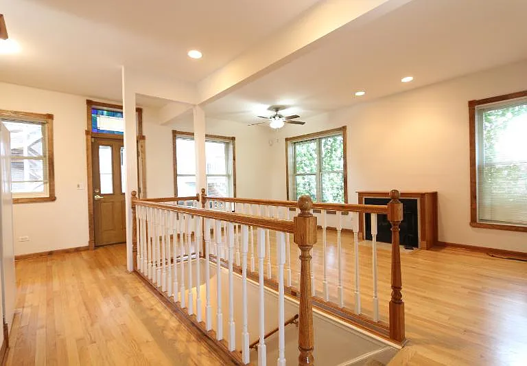 1257 W Flournoy St #2R — Photo 9