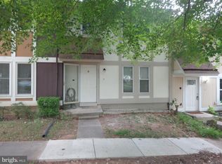5565 Peppercorn Dr, Burke, VA 22015
