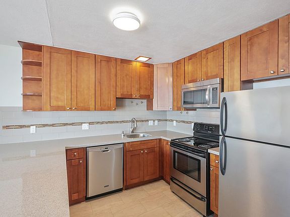 2nd image of 1306 Montgomery St APT 4