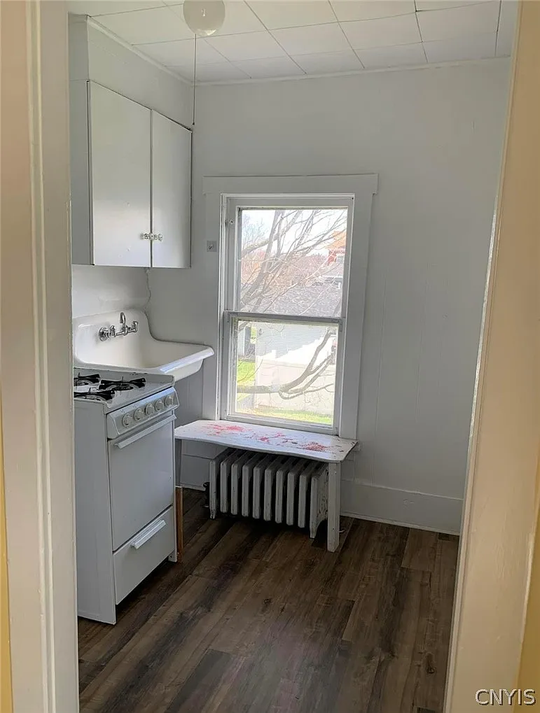 1 bed, 1.0 bath, 2955 sqft, $650 — Photo 4