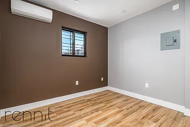 Rented by Rennit Inc.