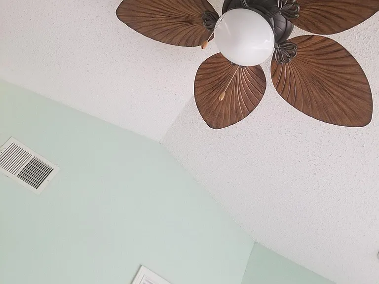 2321 Southlake Ct — Photo 15