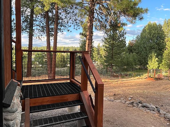 3rd image of 15096 Berkshire Cir #2