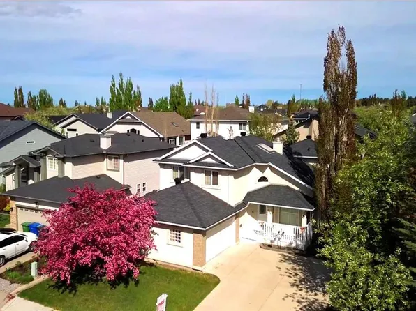 164 W Cove Rd, Chestermere, AB T1X 1E4