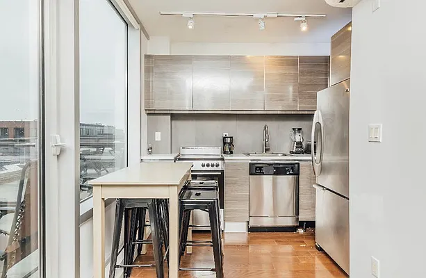 Rented by Carnegie Management Inc | media 3