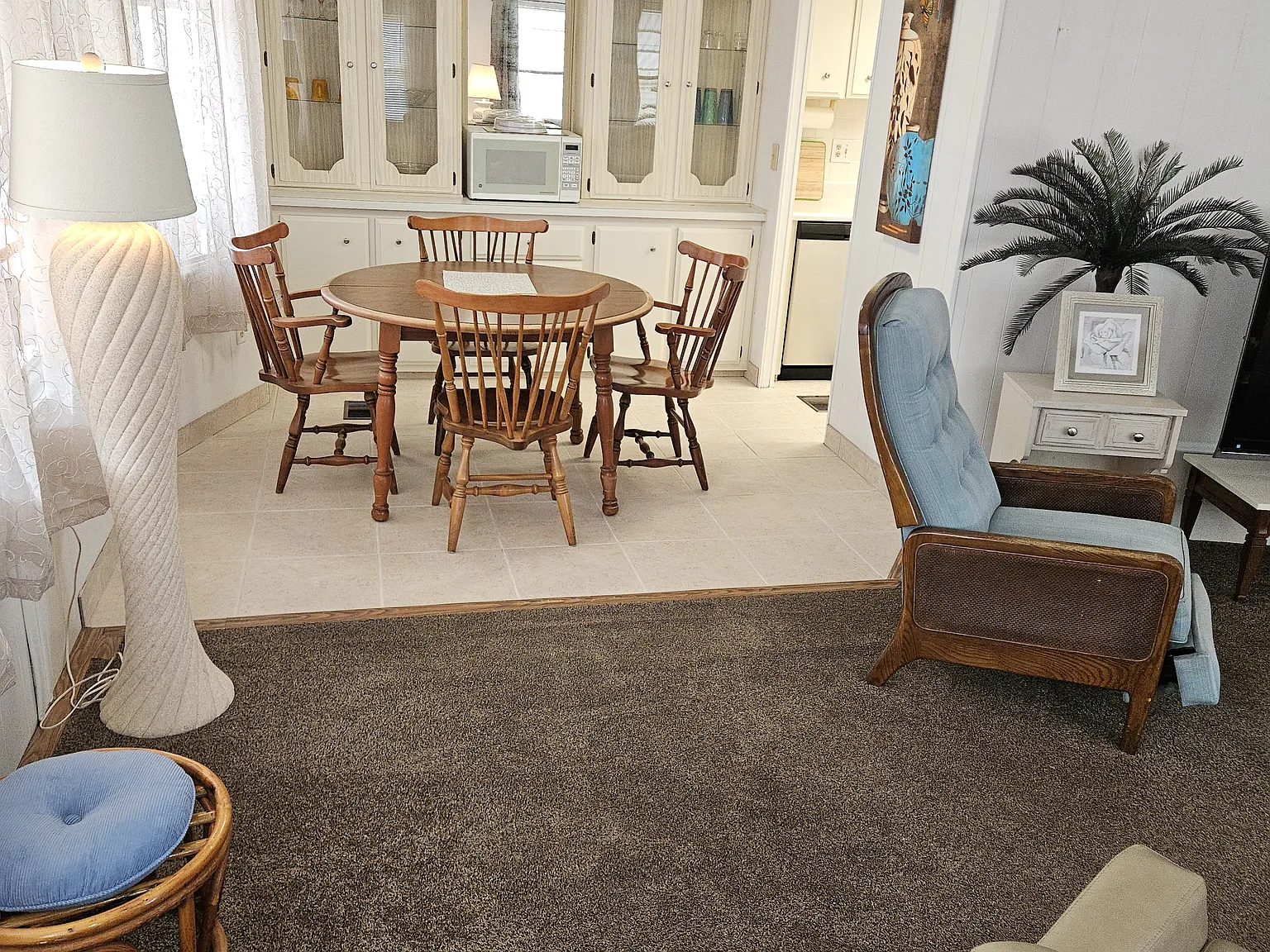 2 bed, 1200 sqft, $2,200 — Photo 3