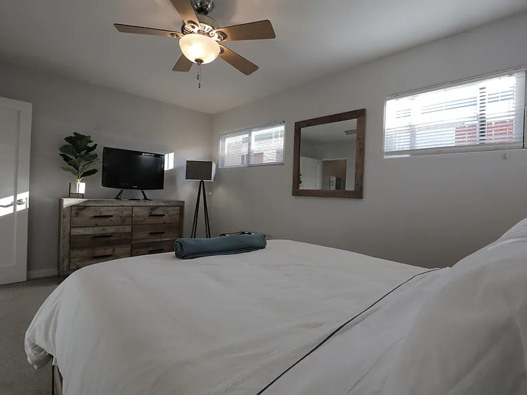 1656 Beryl St — Photo 26