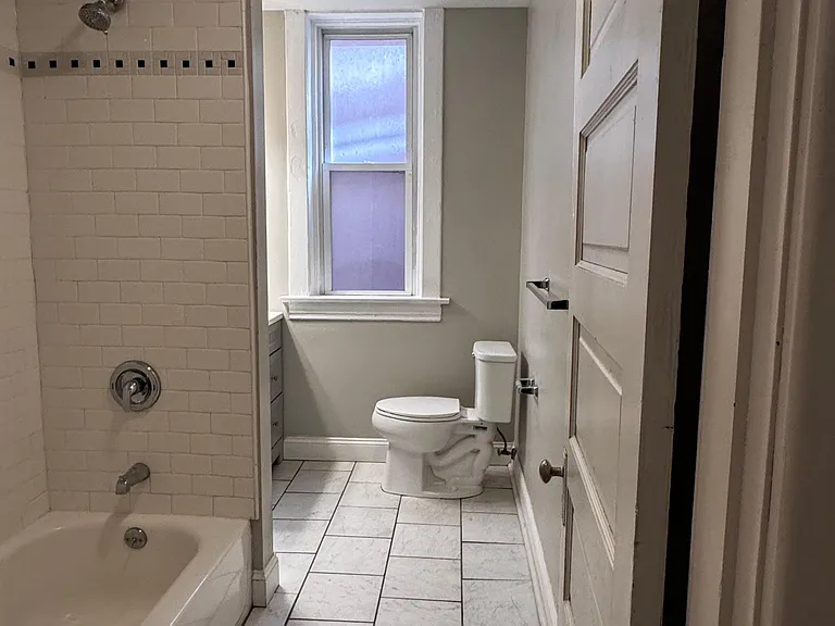 4320 Chouteau Ave #1F — Photo 9