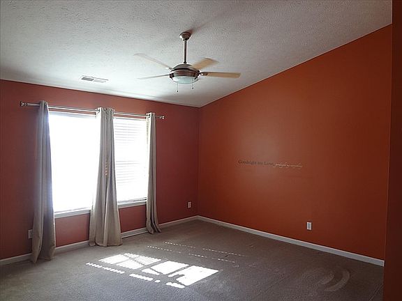 5th image of 6116 N Woods Edge Dr