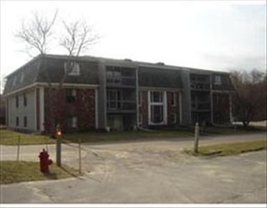 220 Bedford St APT 10A, Bridgewater, MA, 02324
