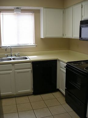 4th image of 9711B Copper Creek Dr