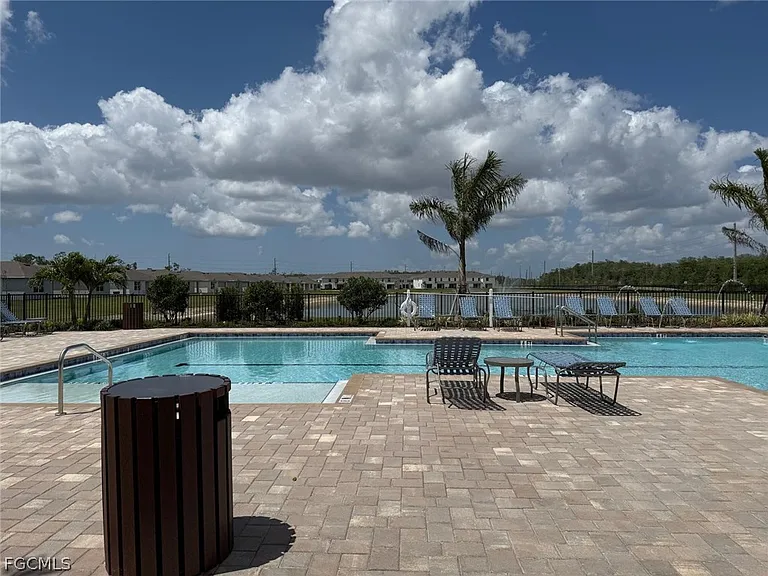 11162 Sunset Preserve Dr — Photo 27