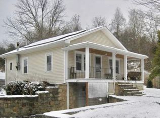 523 Bachman Rd, Fayetteville, WV 25840