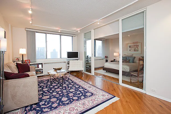 Sold by Owner | media 17