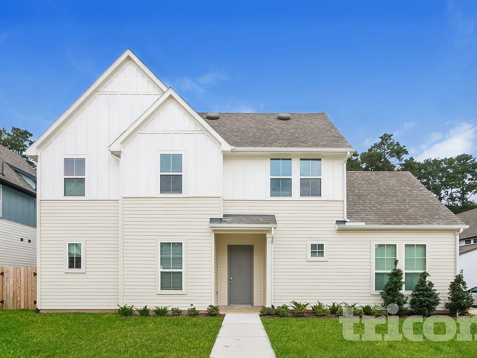 1st image of 9835 Willow Creek Commerce Dr #304