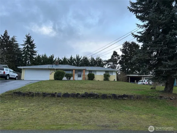 2201 Cascade Place W, University Place, WA 98466