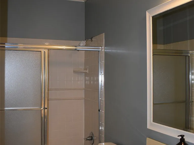 8212 Glynnwood Dr — Photo 25