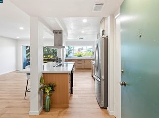 710 E 22nd St APT 203, Oakland, CA 94606