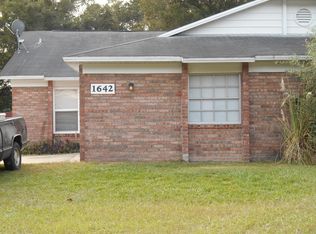 1642 S High St, Deland, FL 32720