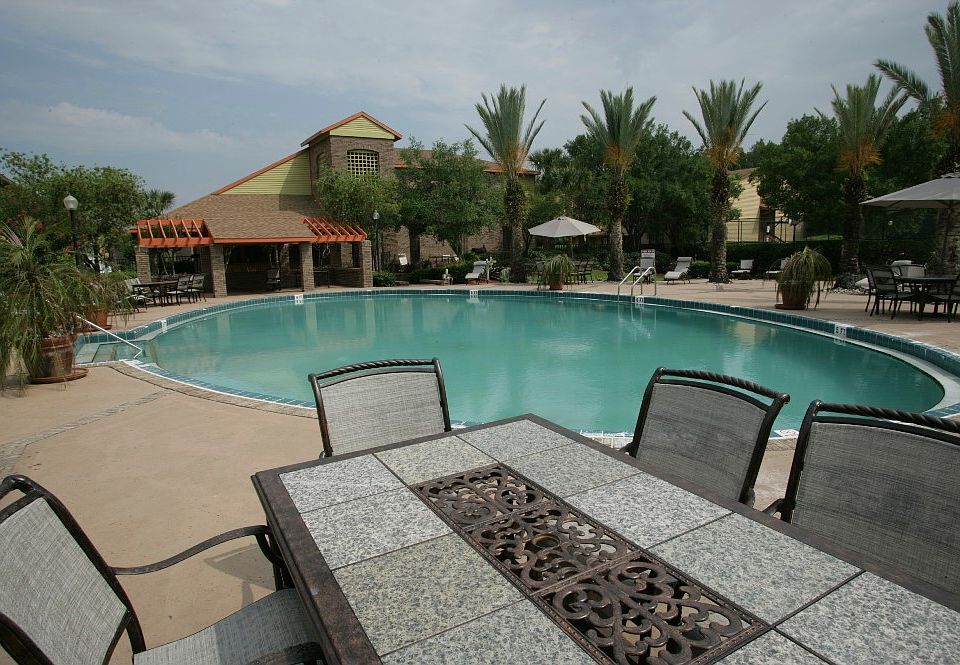 5f0377a7-184d-4ab2-af36-835a87f76539_06182021