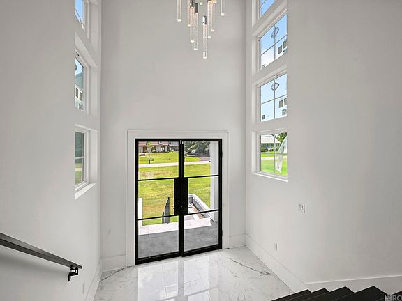 5th image of 38418 Welsh Dr