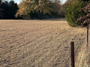 1758 Lama Rd, Bowie, TX 76230