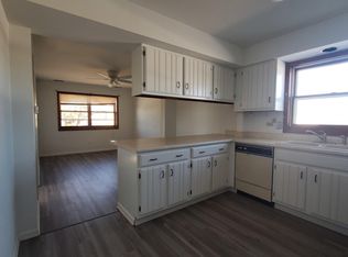 439 N Lake St #439, Mundelein, IL 60060