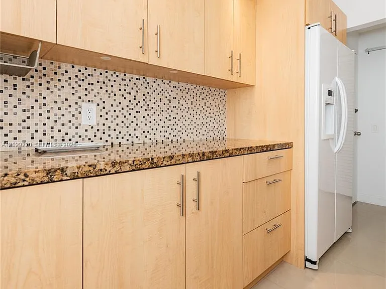 3505 S Ocean Dr #221 — Photo 15