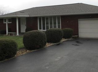 2419 School St, Mount Pleasant, PA 15666