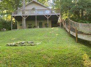 8584 S Riser Dr, Nineveh, IN 46164