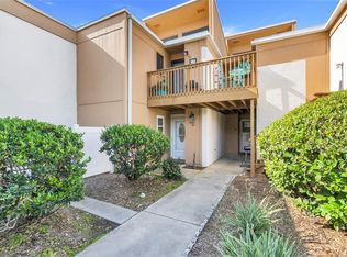 1051 S Highland St APT 4B, Mount Dora, FL 32757