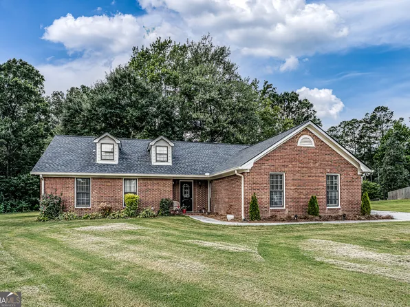 45 Ashley Oaks Trl NW, Rome, GA 30165