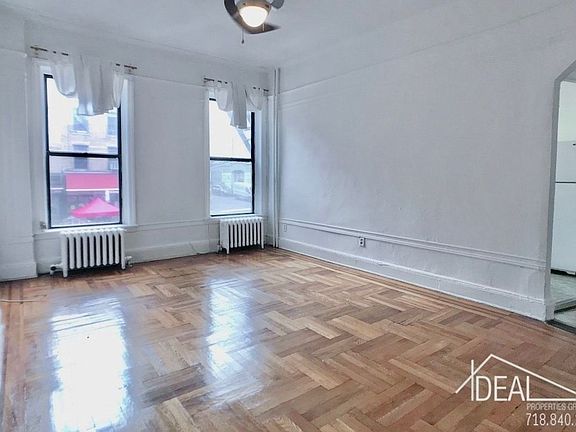 4th image of 230 7th Ave #2