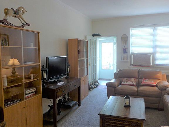 2nd image of 2602 Avenue Y #2
