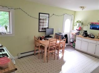 37 Charnwood Rd #1R, Somerville, MA 02144