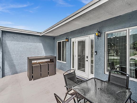 4th image of 5260 SW 6TH Place