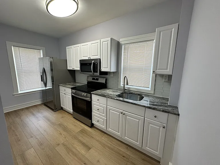 206 High St #1 — Photo 4