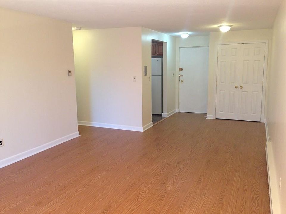 1st image of 54 Fountain Ln APT 12