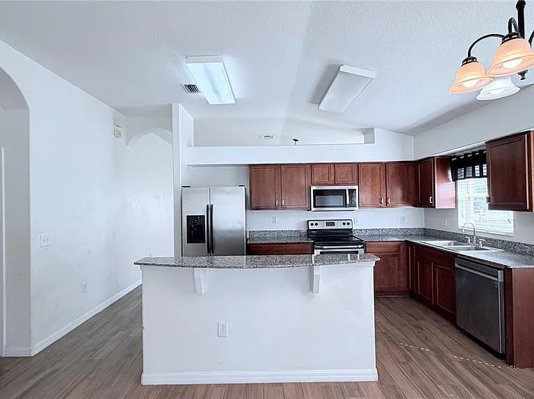 31205 Bridgegate Dr — Photo 6