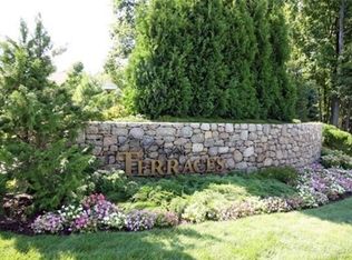 287 Langley Rd UNIT 43, Newton, MA 02459