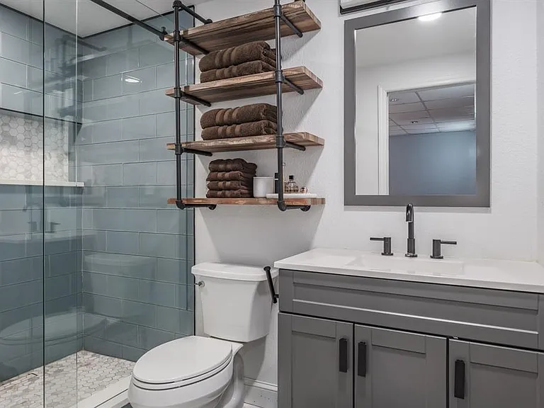 5949 Seabird Dr S — Photo 32