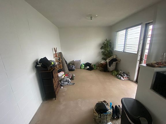 3rd image of 1475 Thurston Ave #32