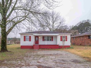 3320 E 2nd St, Muscle Shoals, AL 35661