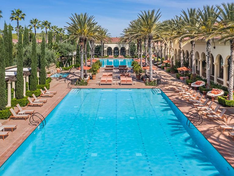 Los Olivos at Irvine Spectrum Apartment Rentals Irvine