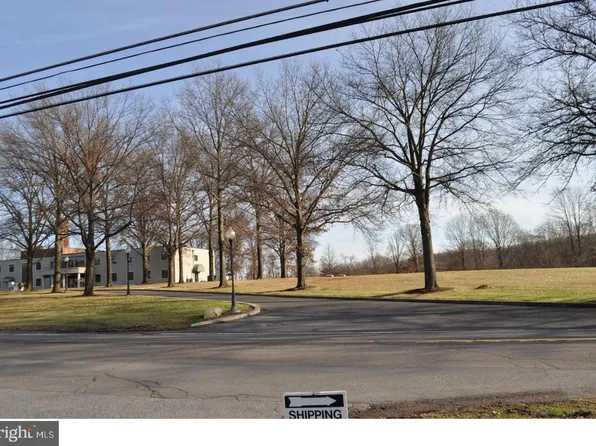 940 E Main St, Schuylkill Haven, PA 17972